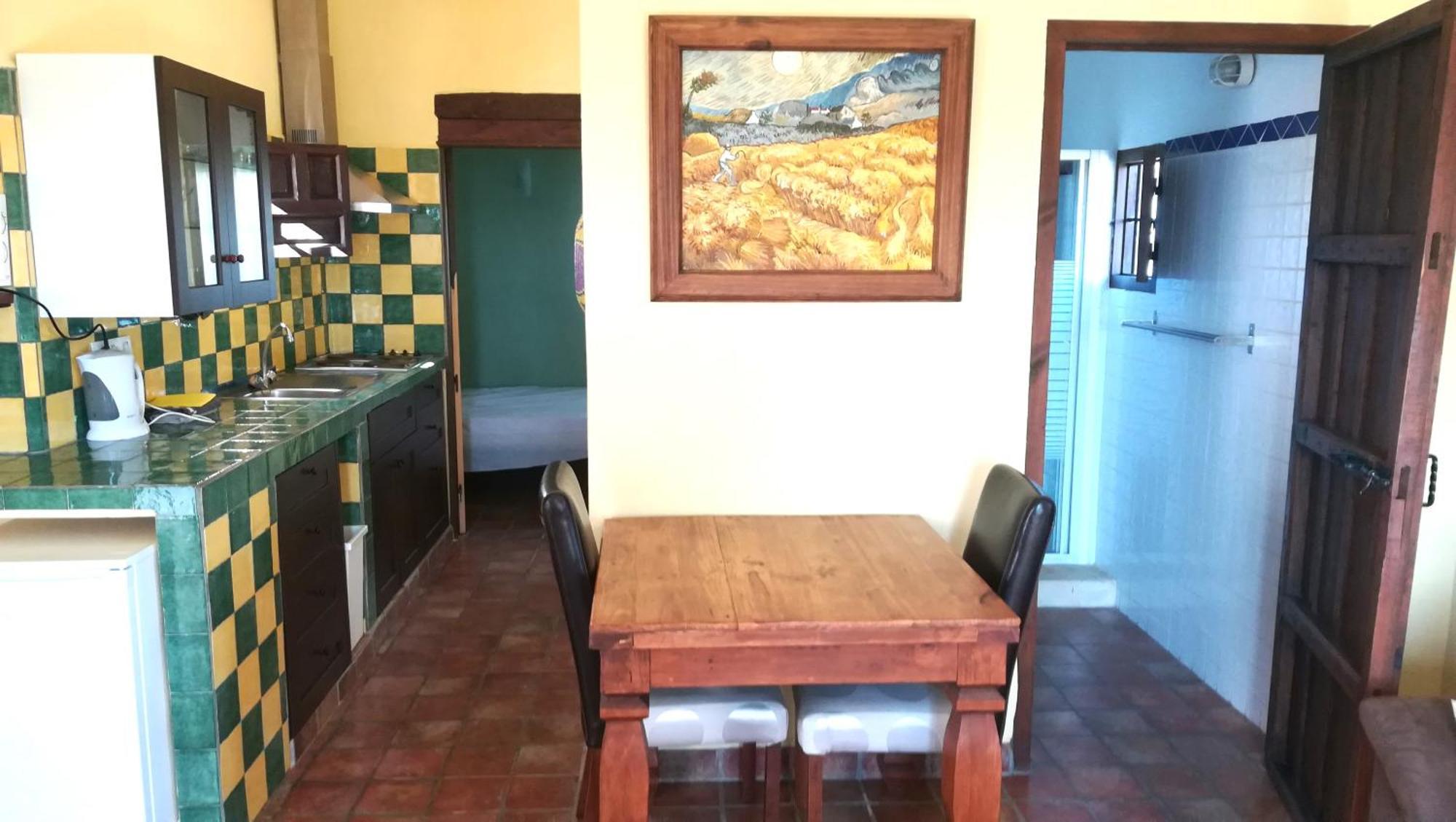 Castle Tower Ground Floor Apartment In Rural Holiday Park 'Cezanne' Tolox Buitenkant foto